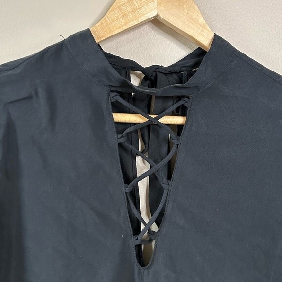 Zara Black Lace Up Front Open Back Long Sleeve Blouse Size Small - Picture 2 of 5